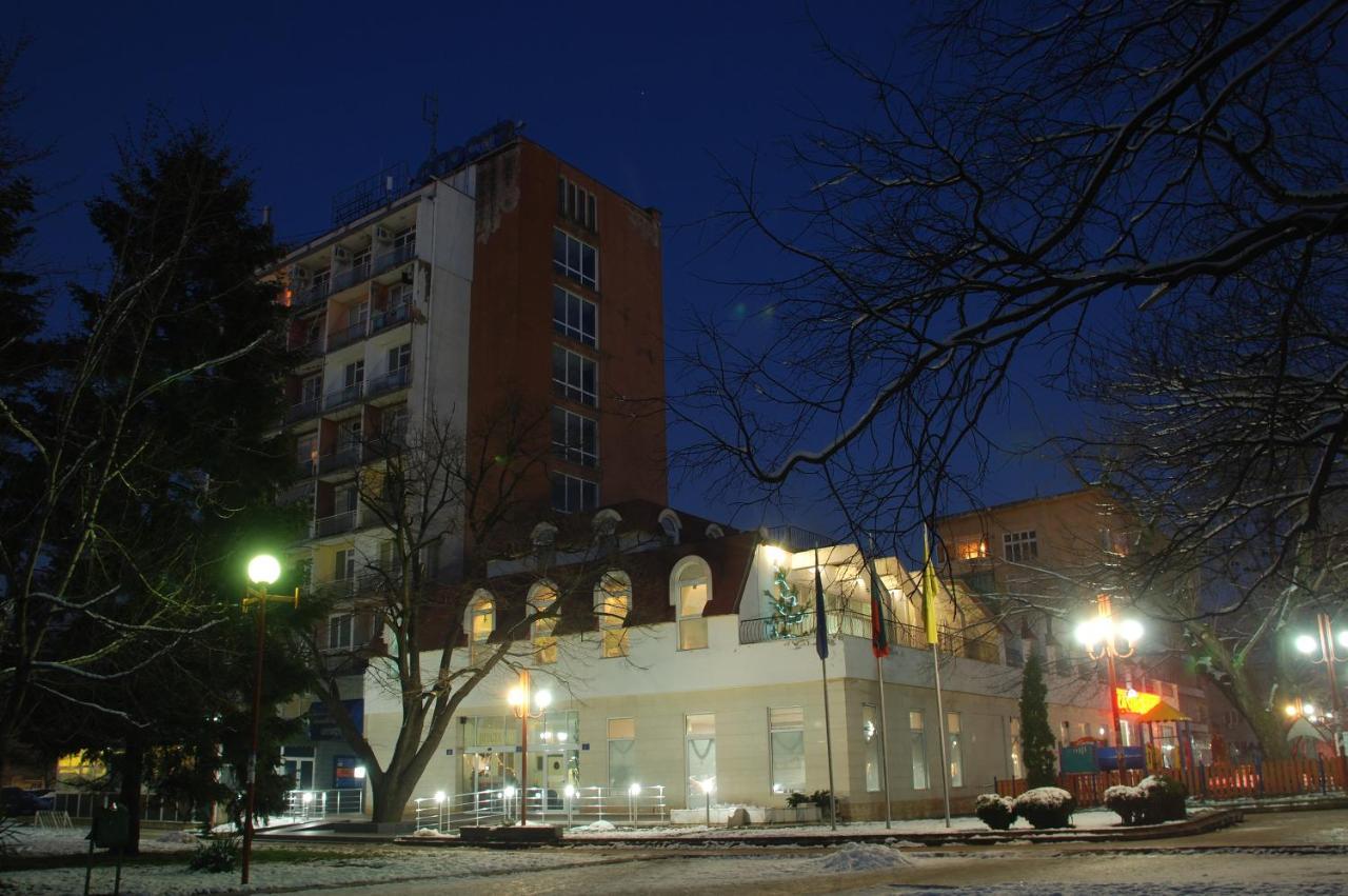 Hotel Ogosta Montana Exterior foto